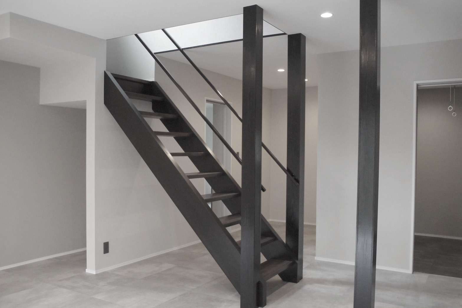 実は木材でできている階段。